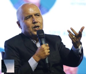 जुनसुकै गाडीलाई मिल्ने चार्जिङ स्टेशन राख्नुपर्छ: पूर्वअर्थसचिव खनाल