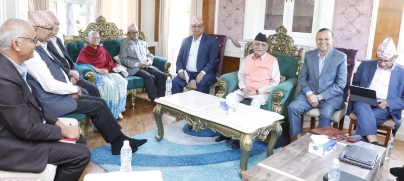 एमालेकाे बाटाे चुनाव छाेडेर सडक र अदालत